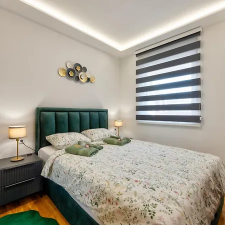 Triodi Apartment